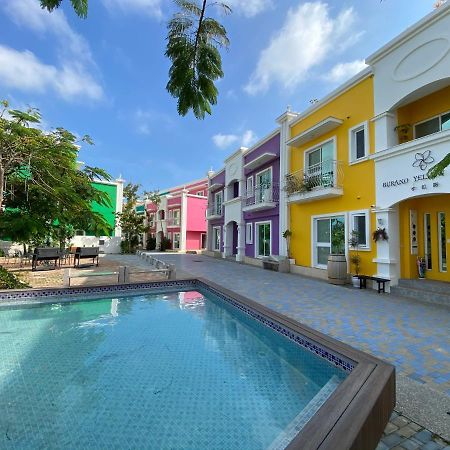 Burano Yellow Villa Hengchun Exterior photo