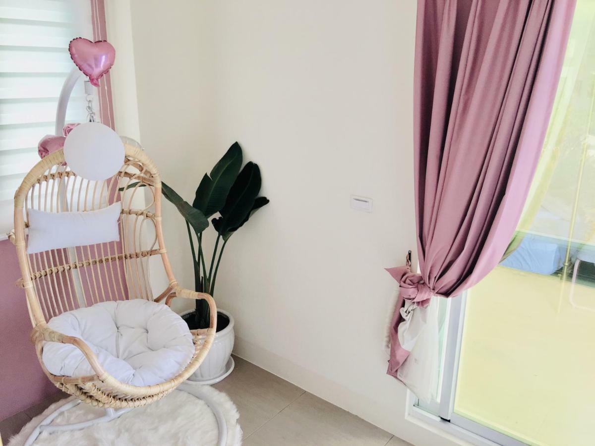 Burano Yellow Villa Hengchun Exterior photo